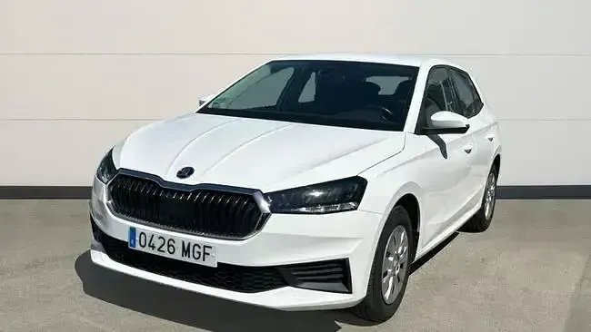 Usado Skoda Fabia Active 80 CV (58 kW) 2023 Blanco Utilitario