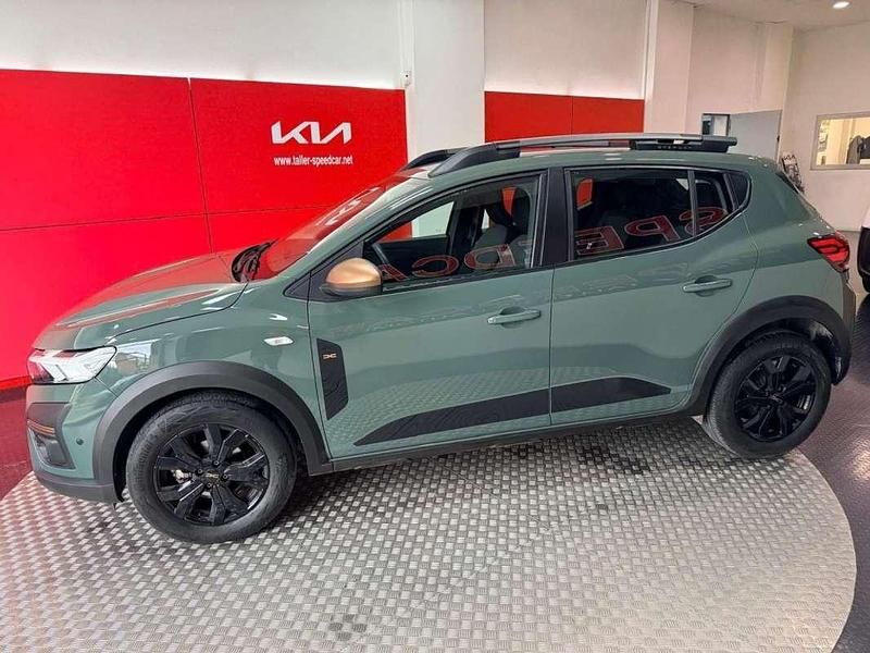 Usado Dacia Sandero Extreme 110 CV (80 kW) 2023 Marrón Utilitario
