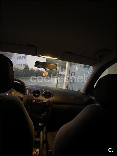 Usado Seat Ibiza Ecomotive 80 CV (58 kW) 2008 Negro Berlina