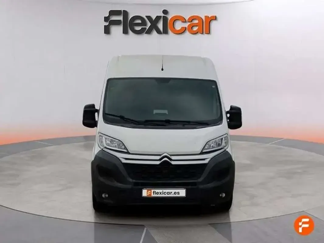 Usado Citroën Jumper 140 CV (102 kW) 2019 Blanco Monovolumen