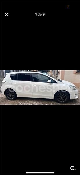 Usado Toyota Verso Business Edition 132 CV (97 kW) 2015 Blanco Monovolumen