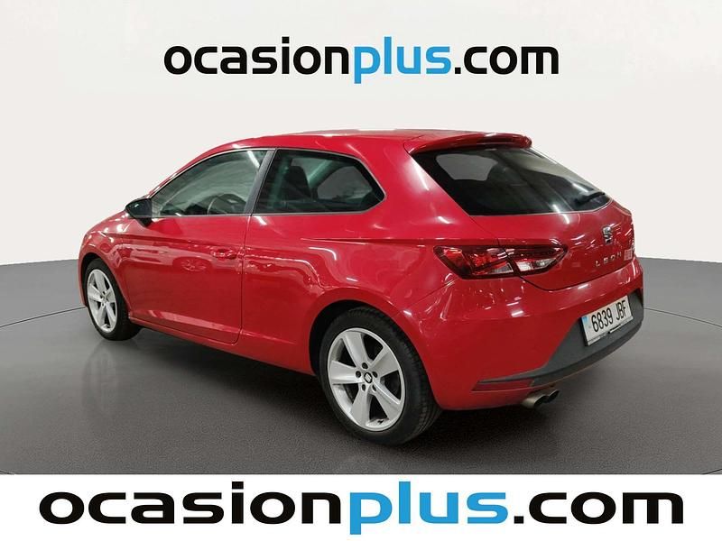 Usado Seat Leon FR 122 CV (89 kW) 2014 Rojo Utilitario