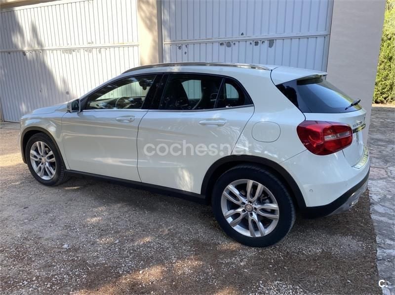 Blanco Usado 2014 Mercedes GLA200 Urban SUV | 16.900 € (Precio justo) - Imagen 1/4