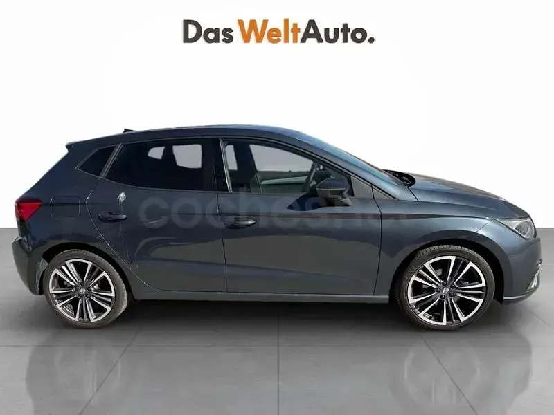Usado Seat Ibiza FR 116 CV (85 kW) 2024 Gris / plata Utilitario