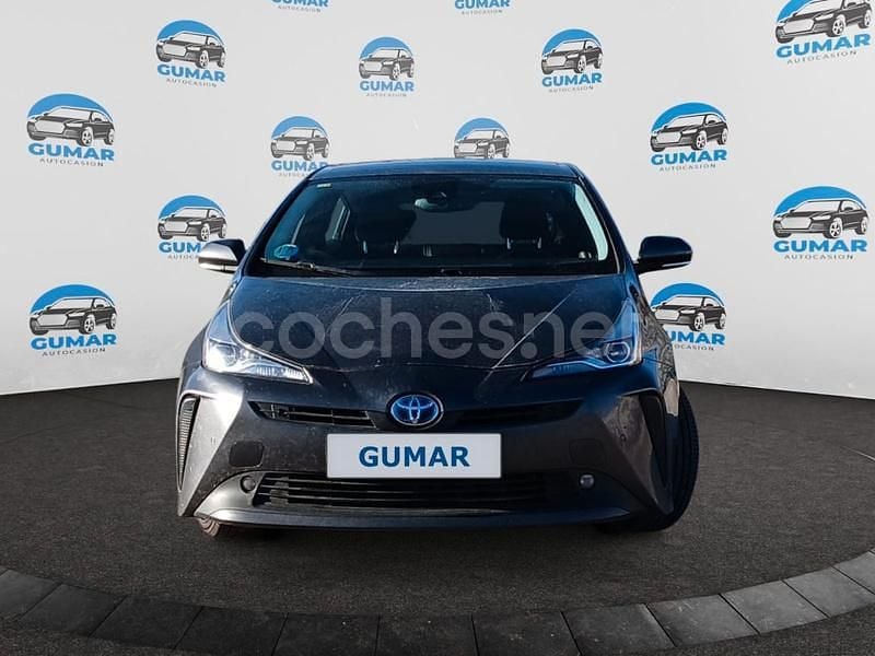 Usado Toyota Prius 122 CV (89 kW) 2019 Gris / plata Berlina