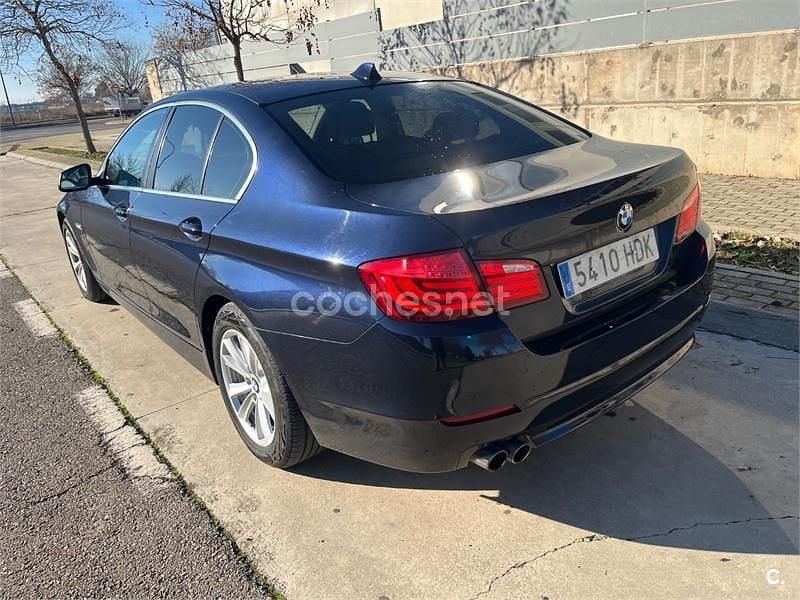 Azul Usado 2011 BMW 520 Berlina | 12.900 € (Precio justo) - Imagen 1/4