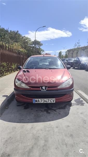 Rojo Usado 1999 Peugeot 206 Berlina | 1750 € (Precio justo) - Imagen 1/4