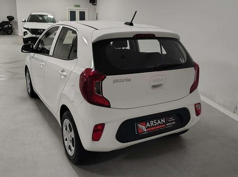 Usado Kia Picanto 67 CV (49 kW) 2021 Blanco Utilitario