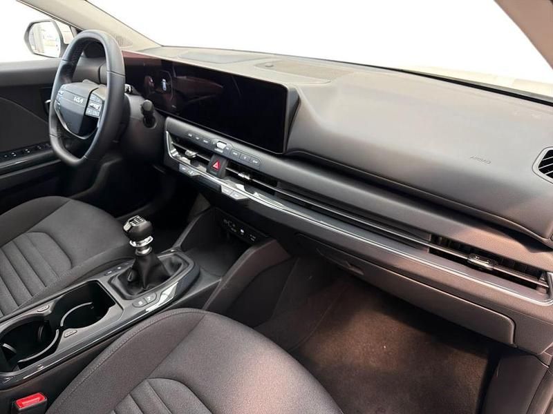 Usado Kia K4 115 CV (84 kW) 2026 Clear white (ud)