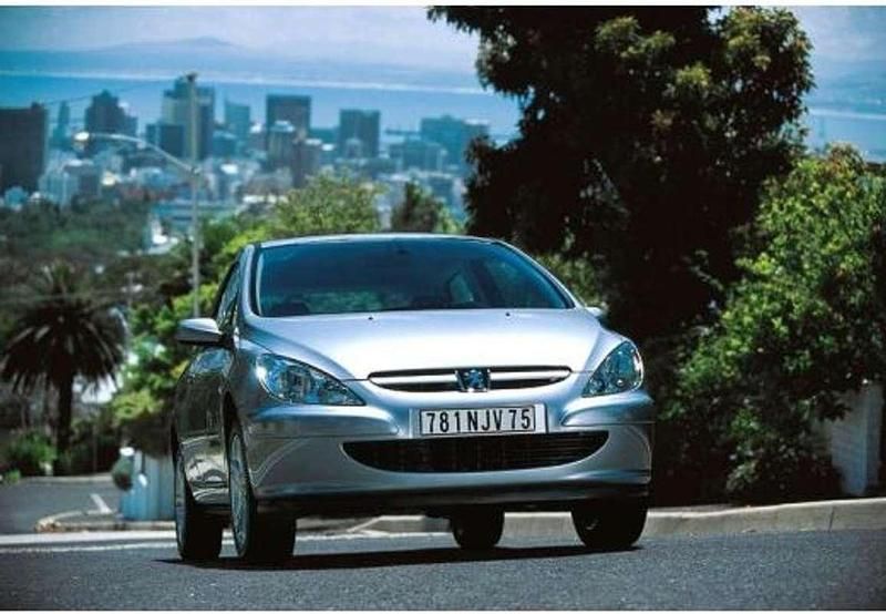 Usado Peugeot 307 109 CV (80 kW) 2001 Negro Utilitario