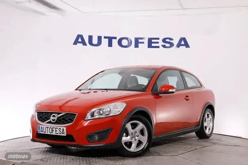 Rojo Usado 2012 Volvo C30 Utilitario | 7450 € (Buen precio) - Imagen 1/4