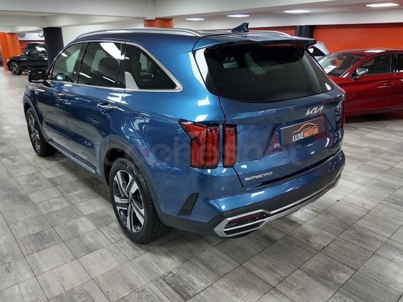 Usado Kia Sorento Plus 233 CV (171 kW) 2023 Azul SUV