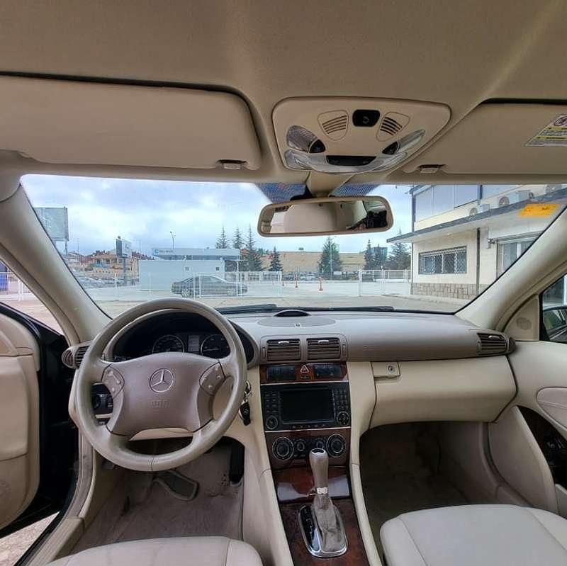 Usado Mercedes C320 Elegance 224 CV (164 kW) 2007 Verde Berlina