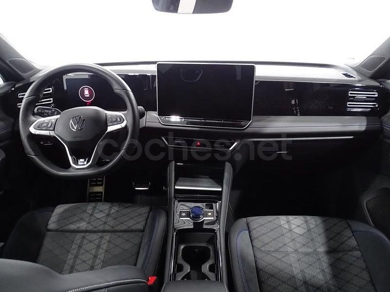 Usado VW Tiguan R-line 150 CV (110 kW) 2024 Gris / plata SUV