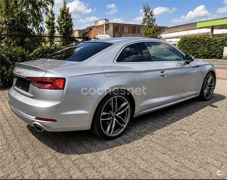 Usado Audi A5 S-Line 190 CV (139 kW) 2017 Gris / plata Coupe