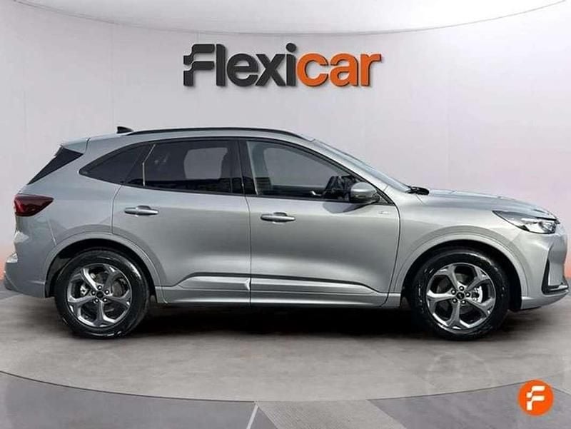Usado Ford Kuga ST-Line 150 CV (110 kW) 2025 Gris SUV