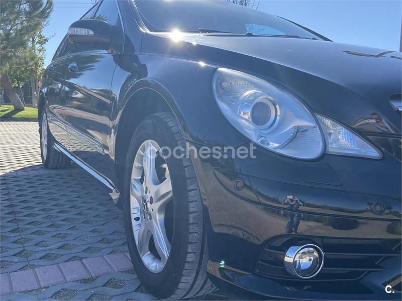 Usado Mercedes R320 224 CV (164 kW) 2008 Negro Monovolumen