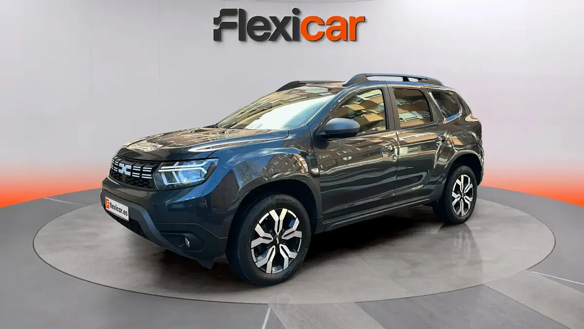 Usado Dacia Duster Journey 131 CV (96 kW) 2024 Gris SUV