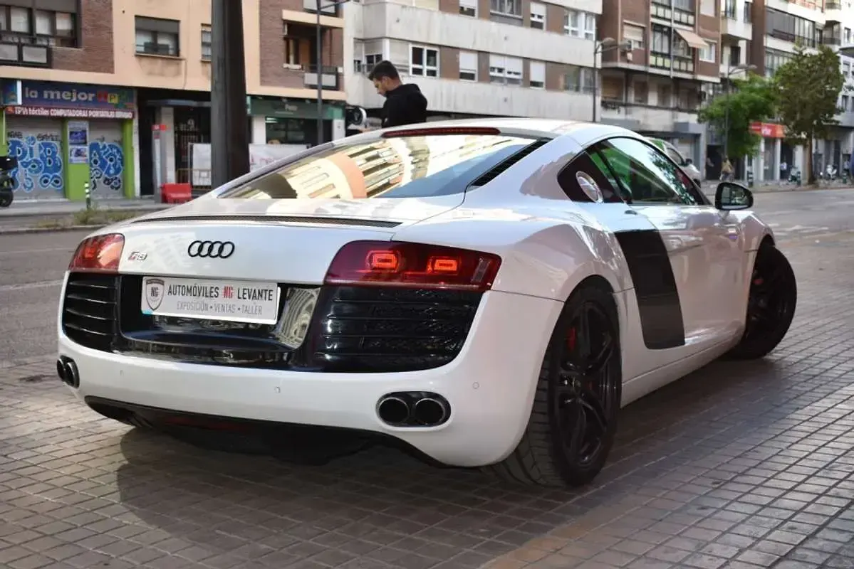 Usado Audi R8 Coupé Premium 420 CV (308 kW) 2007 Blanco Coupe
