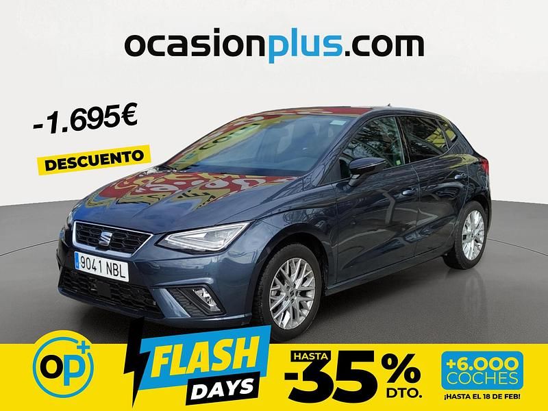 Usado Seat Ibiza FR 115 CV (84 kW) 2025 Gris Berlina