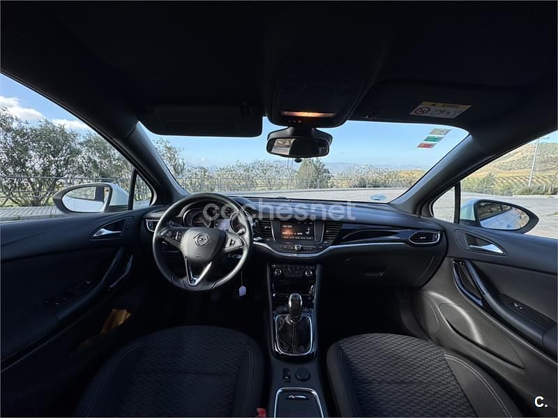 Usado Opel Astra Dynamic 110 CV (80 kW) 2017 Blanco Berlina