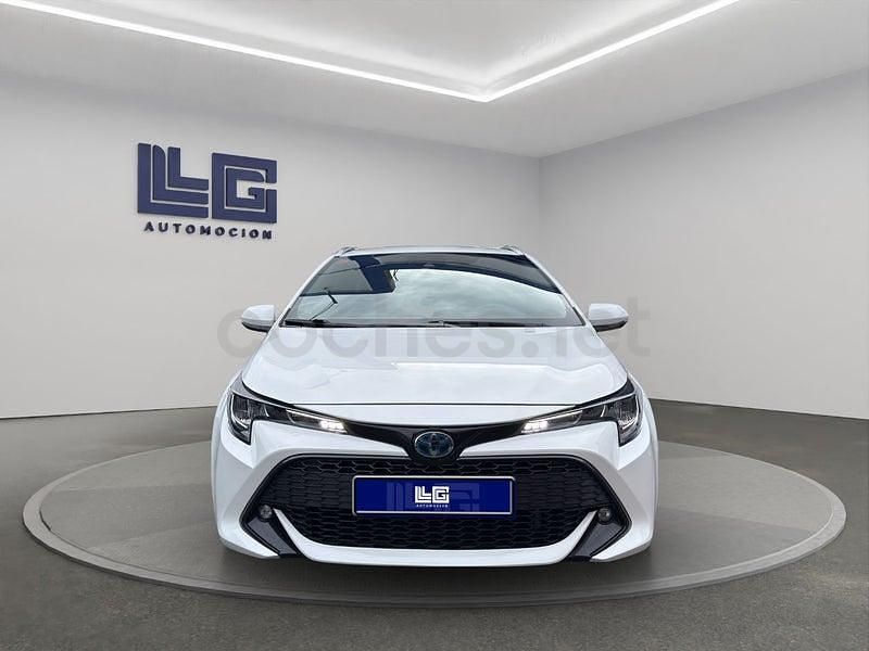 Usado Toyota Corolla Business Edition 122 CV (89 kW) 2023 Blanco Familiar