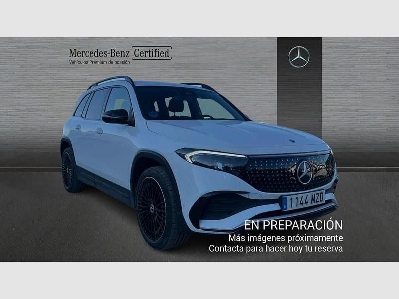 Usado Mercedes EQB300 167 kW (228 CV) 2025 Blanco SUV