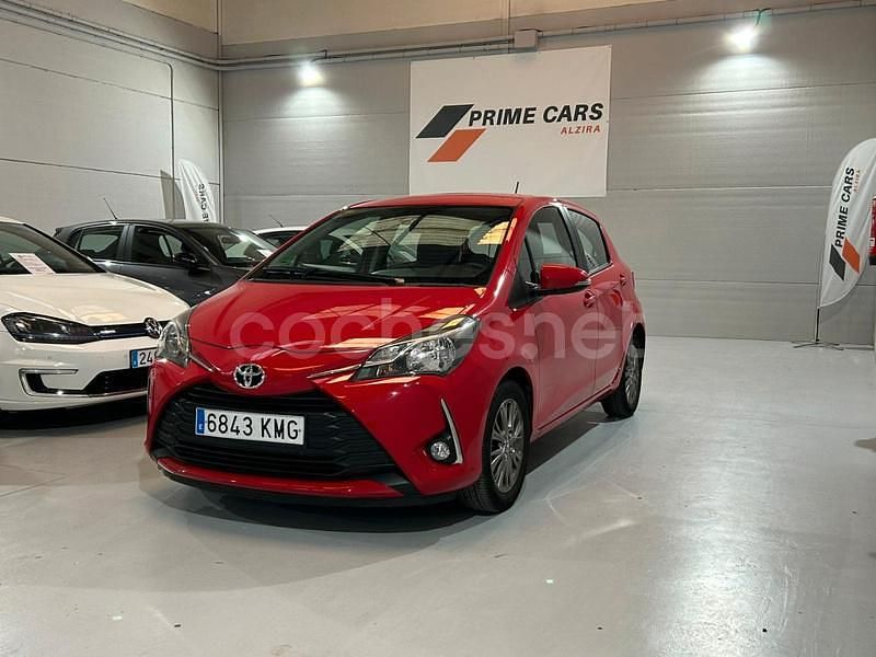 Rojo Usado 2018 Toyota Yaris Business Edition Berlina | 11.990 € (Precio justo) - Imagen 1/4