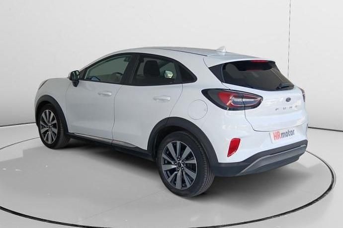 Usado Ford Puma Titanium 125 CV (91 kW) 2022 Negro SUV