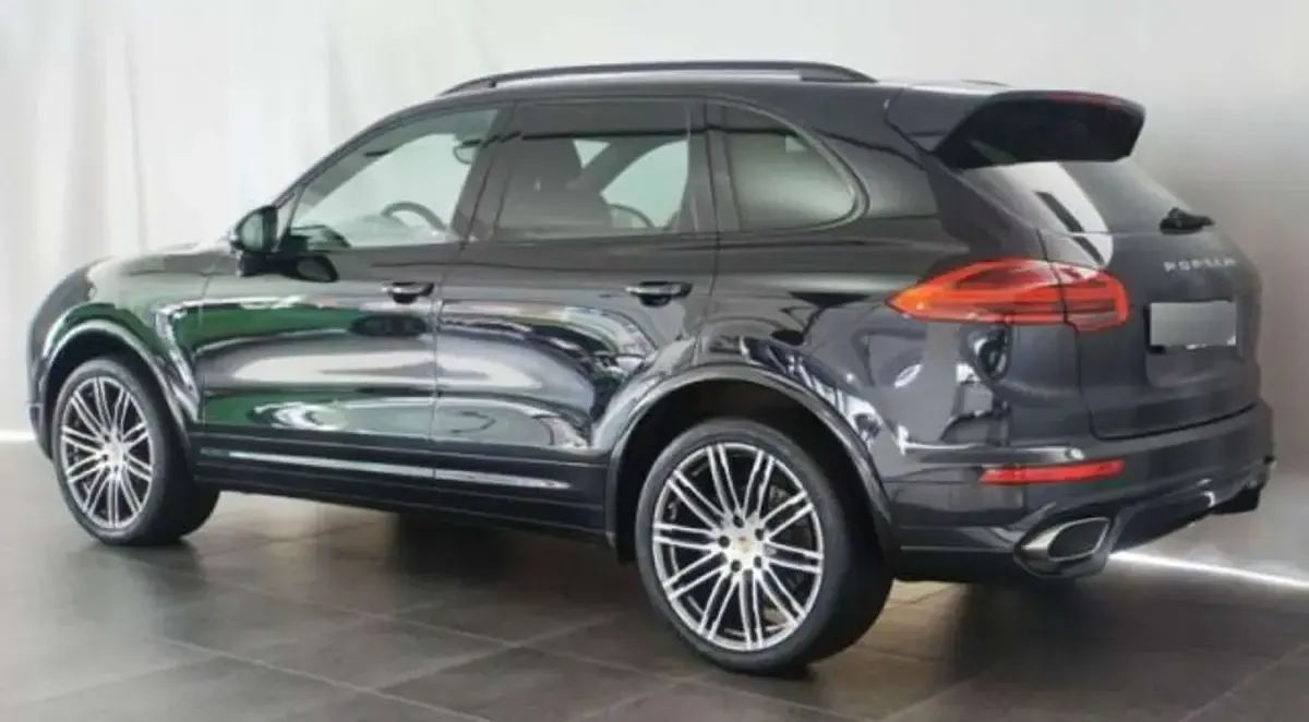 Usado Porsche Cayenne Diesel 262 CV (192 kW) 2015 Negro SUV