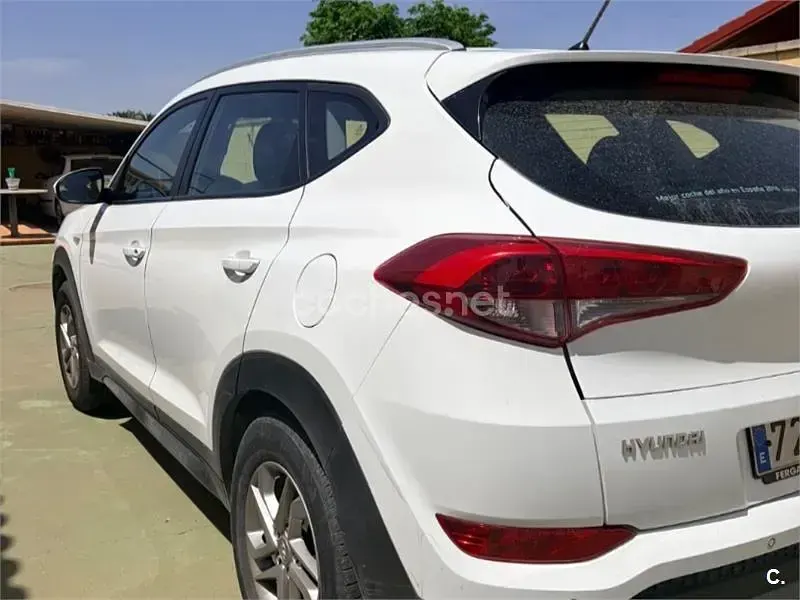 Usado Hyundai Tucson 115 CV (84 kW) 2016 Blanco SUV