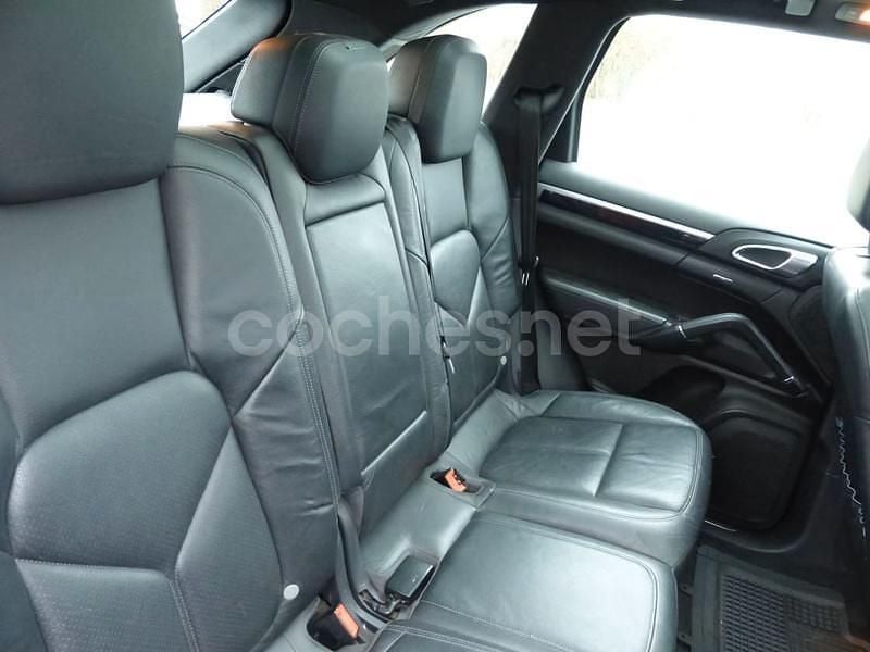 Usado Porsche Cayenne S E-Hybrid 416 CV (305 kW) 2015 Beige SUV