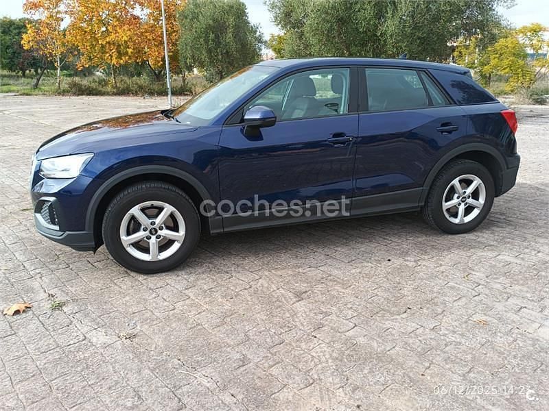 Usado Audi Q2 150 CV (110 kW) 2021 Azul SUV