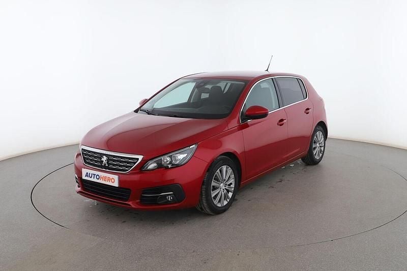 Rojo Usado 2021 Peugeot 308 Allure Utilitario | 14.799 € (Precio justo) - Imagen 1/3