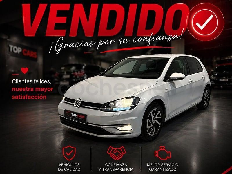 Usado VW Golf VII Advance 110 HP (80 kW) 2018 Branco Sedan