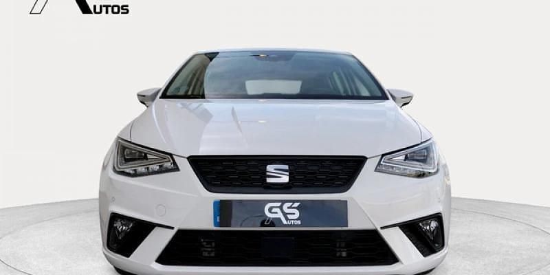 Usado Seat Ibiza Style 110 CV (80 kW) 2023 Blanco Utilitario