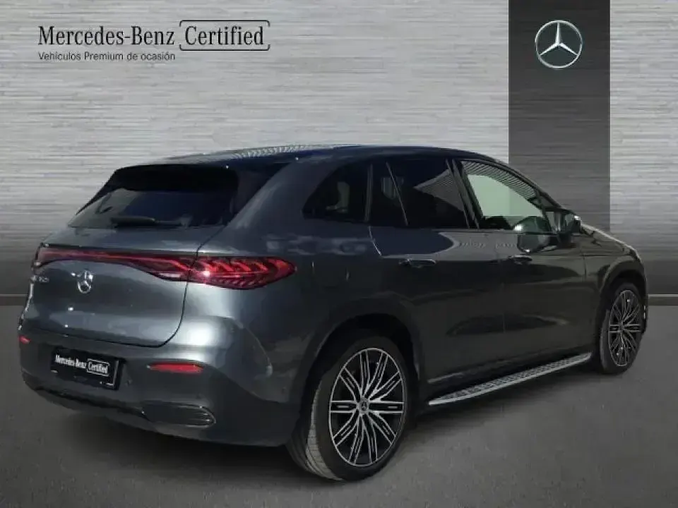 Usado Mercedes EQE350 214 kW (292 CV) 2025 Gris Berlina
