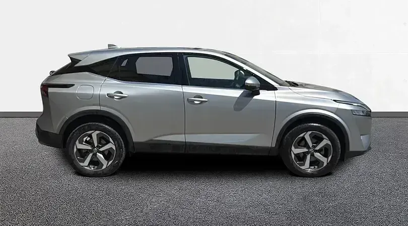 Usado Nissan Qashqai N-Connecta 140 CV (102 kW) 2024 Diamond silver (metalizado) SUV