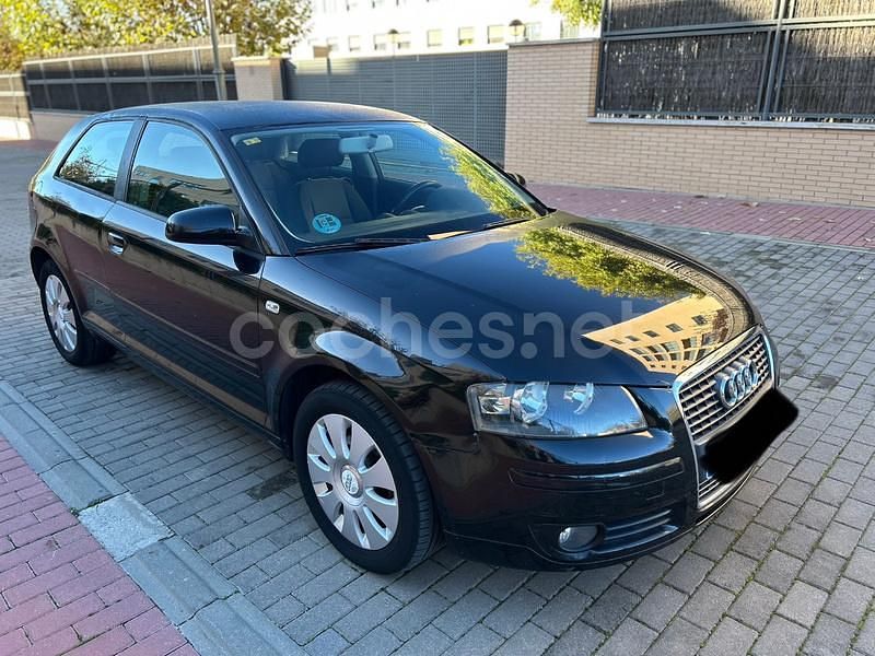 Usado Audi A3 Attraction 102 CV (75 kW) 2008 Negro Berlina