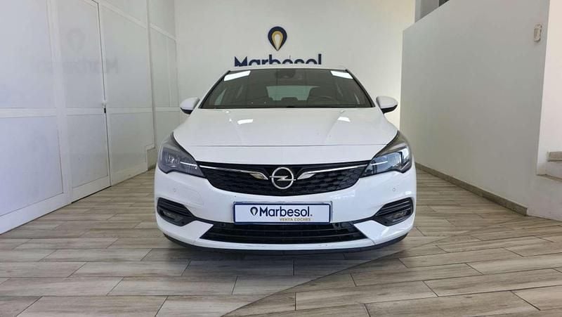 Usado Opel Astra GS Line 110 CV (80 kW) 2020 Burdeos Utilitario