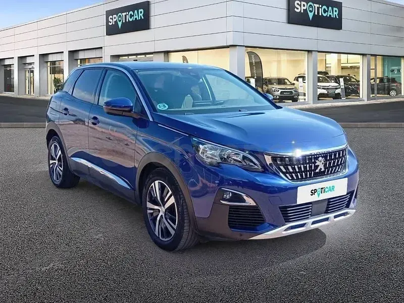 Usado Peugeot 3008 Allure 130 CV (95 kW) 2020 Azul SUV