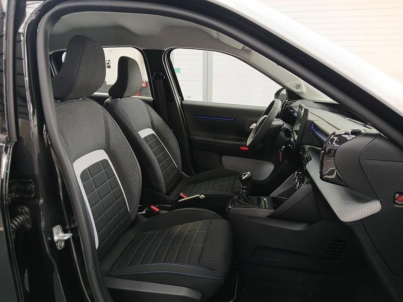 Usado Citroën C3 100 CV (73 kW) 2025 Blanco polar Utilitario