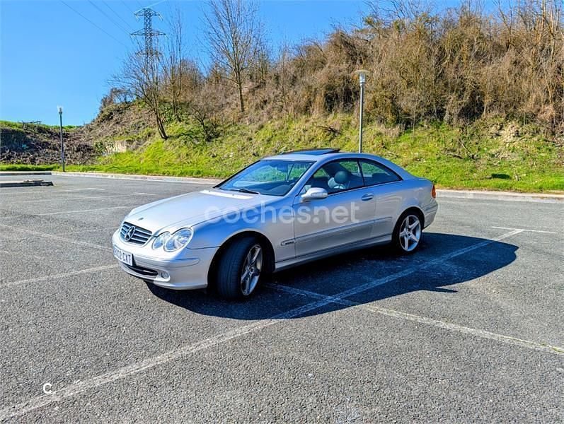Usado Mercedes CLK270 Elegance 170 CV (125 kW) 2004 Gris / plata Coupe