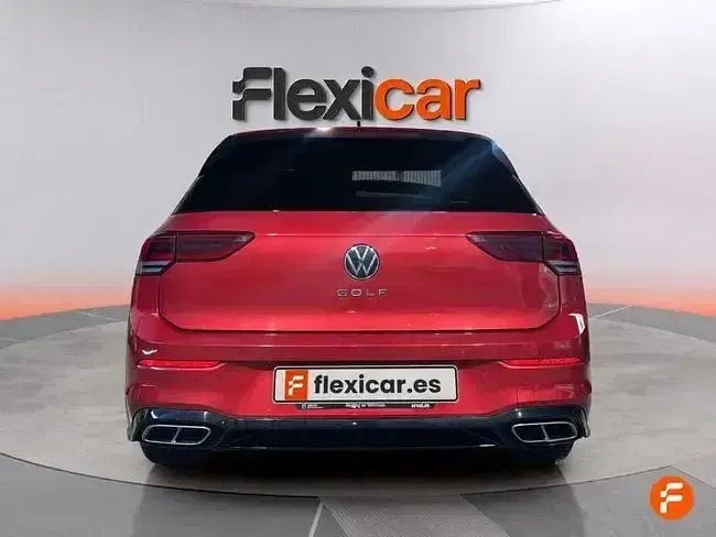 Usado VW Golf VII R-line 150 CV (110 kW) 2021 Rojo Utilitario