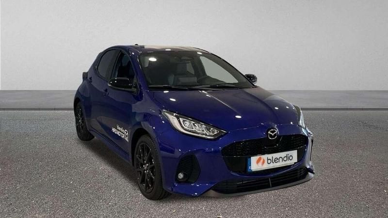 Usado Mazda 2 Homura-Line 117 CV (86 kW) 2025 Azul Utilitario