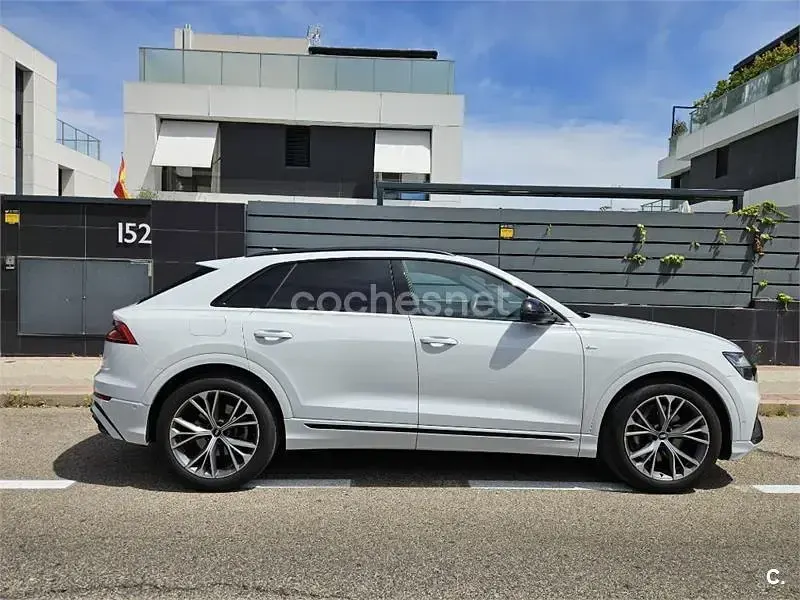 Usado Audi Q8 S-Line 381 CV (280 kW) 2022 Blanco SUV