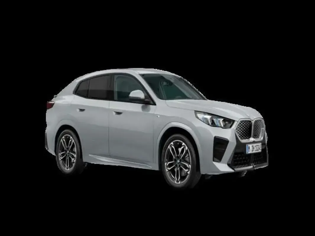 Usado BMW iX2 Comfort Edition 230 kW (313 CV) 2025 Gris SUV