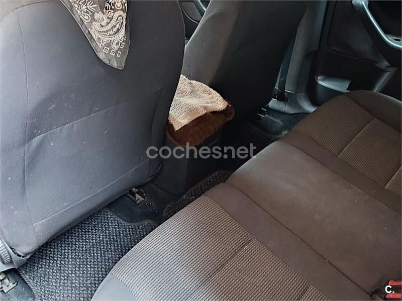 Usado VW Golf VI Edition 105 CV (77 kW) 2009 Gris / plata Utilitario