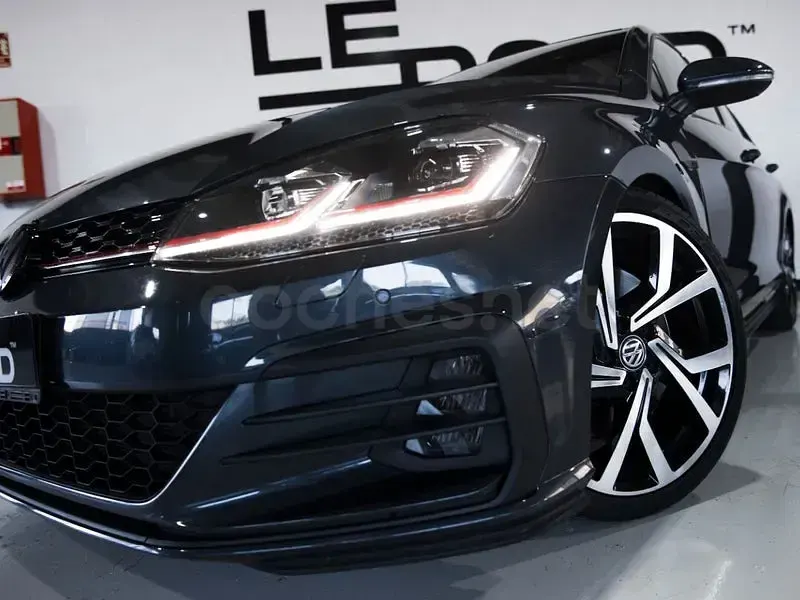 Usado VW Golf VII GTI 245 CV (180 kW) 2019 Azul Berlina
