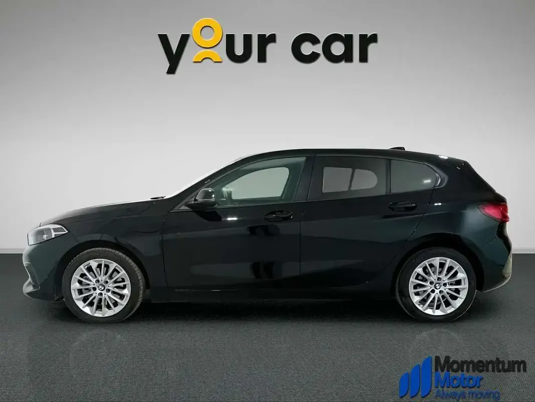Usado BMW 118 150 CV (110 kW) 2023 Negro Utilitario